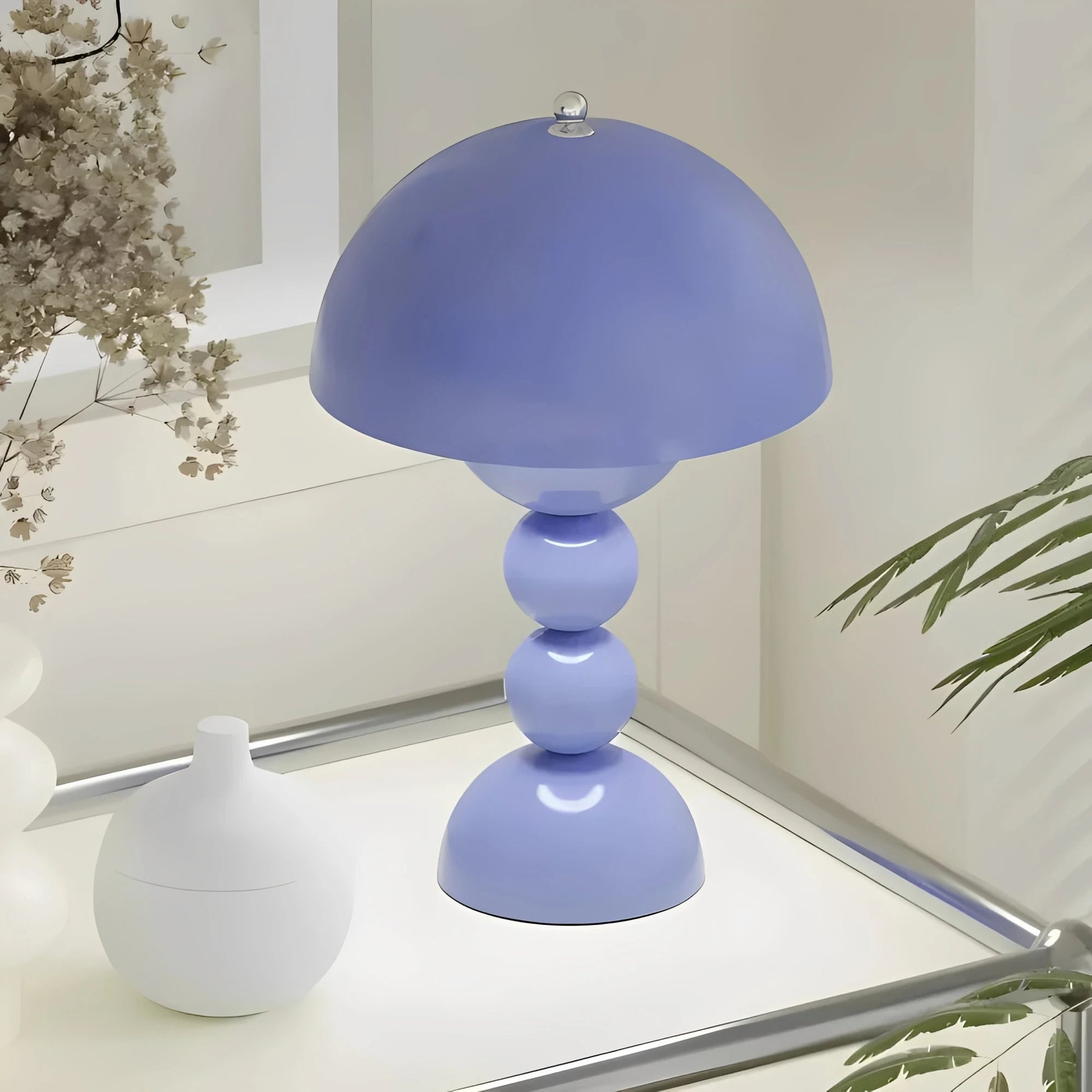 Nordglint | Scandinavian Table Lamp with Elegant Golden Accents – Soft Ambient Lighting for Cozy Spaces 10