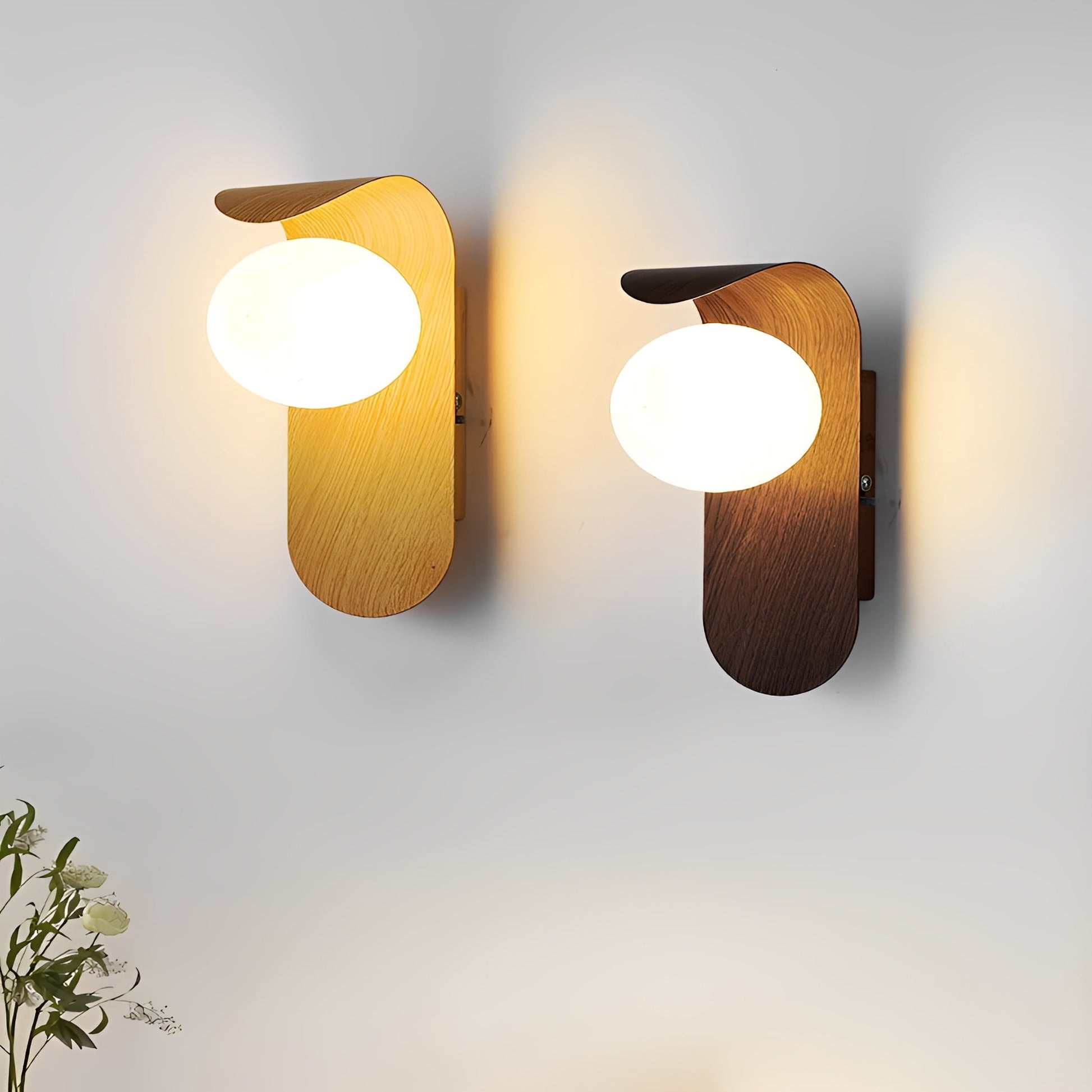 Orlume | Elegant Wall Lamp with Matte Black Finish & Gold Accents – Modern Lighting for Stylish Interiors 6