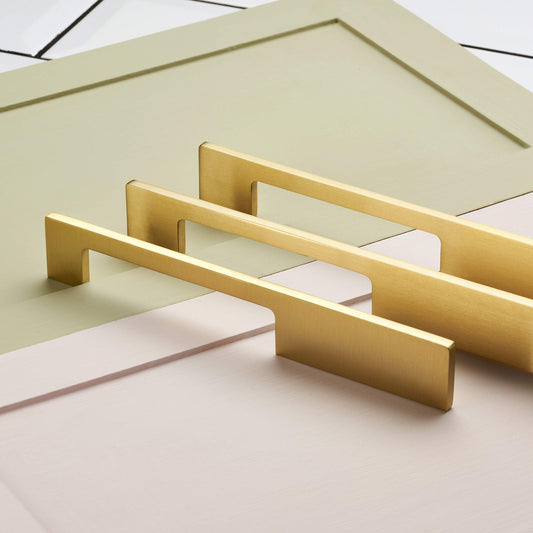 Luxura Brushed Brass Cabinet Handles - Decorative Pulls in Multiple Sizes for Modern Interiors 1