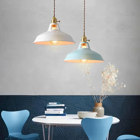 Vintage Pendant Light – Retro Design with Glossy Finish – Cozy Illumination for Home Decor 14