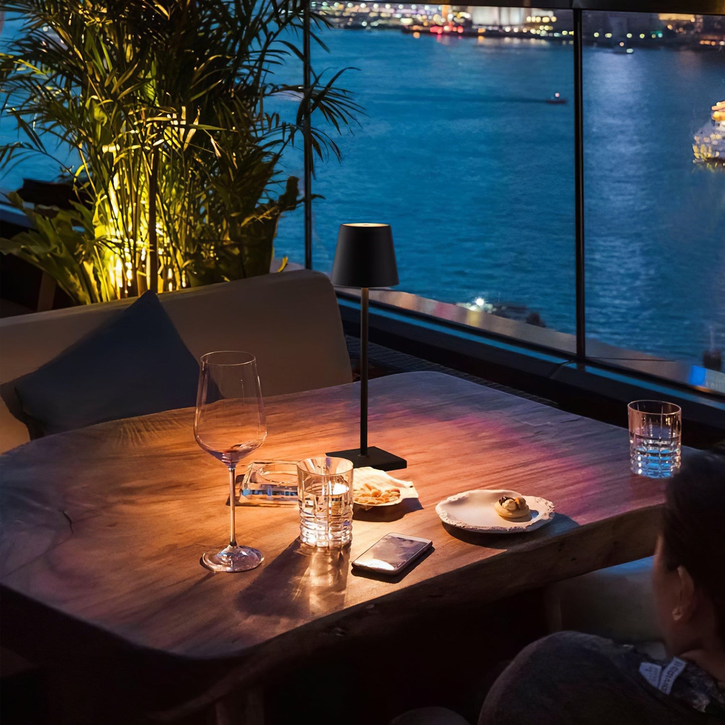Lunaris Cordless Accent Lamp