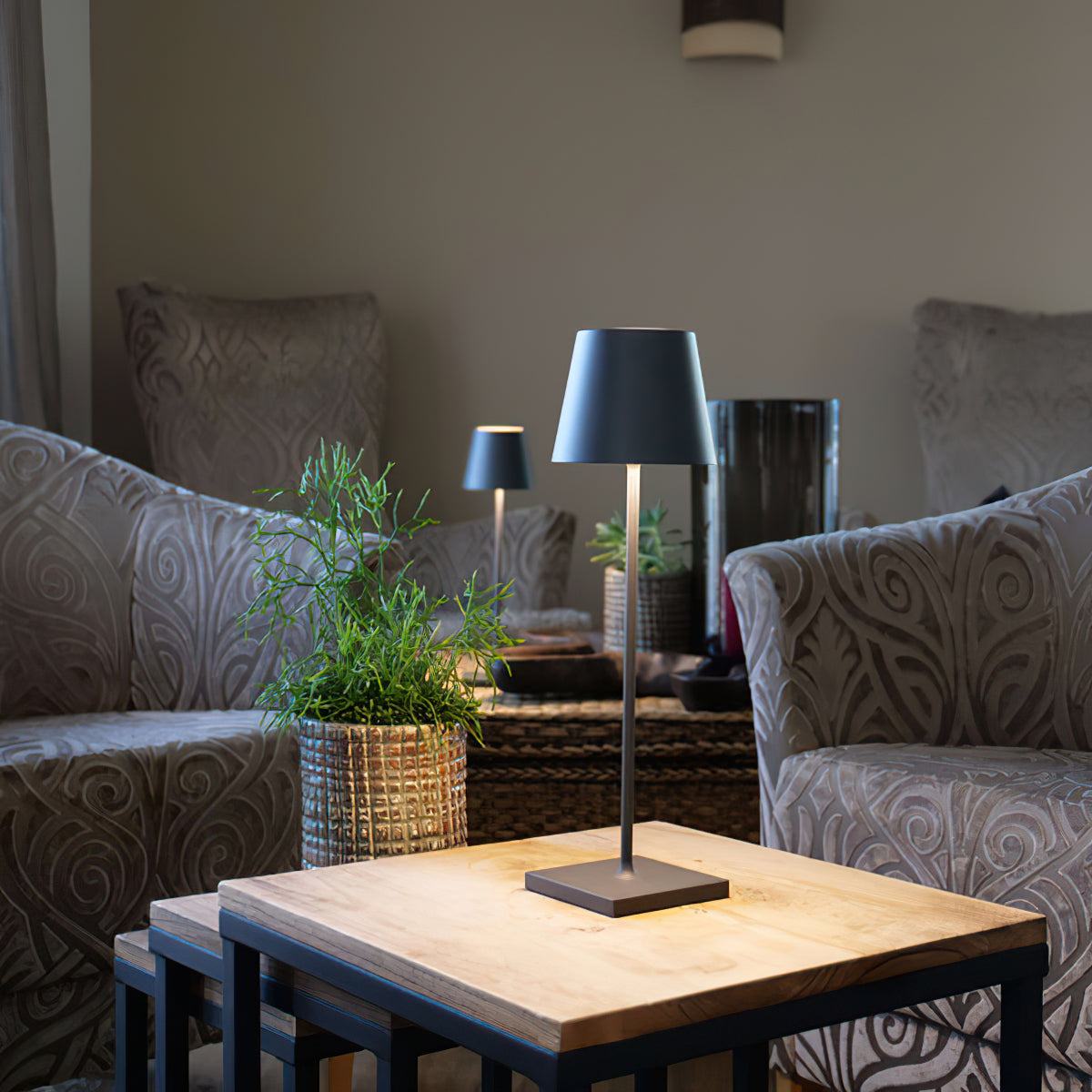 Lunaris Cordless Accent Lamp