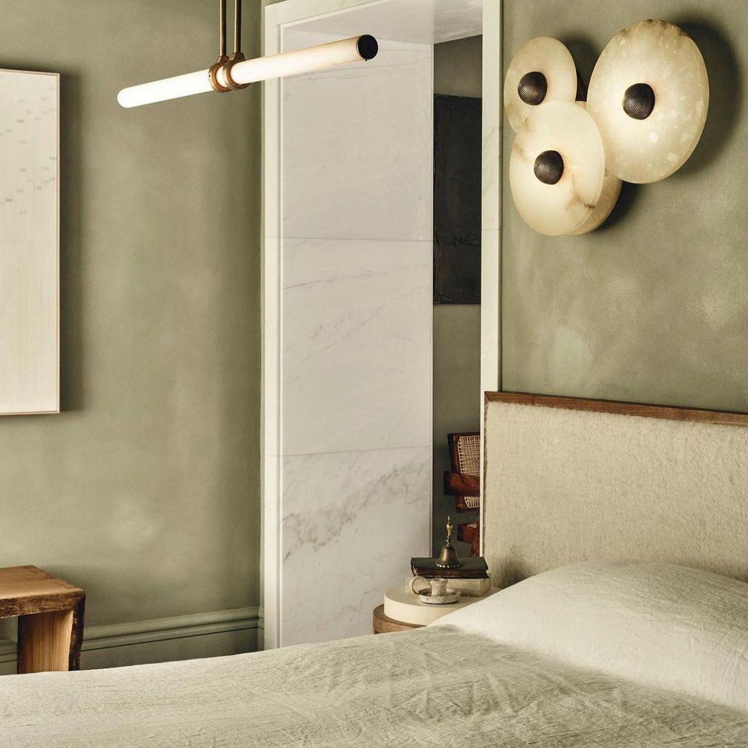 Aloura Floating Disc Wall Light