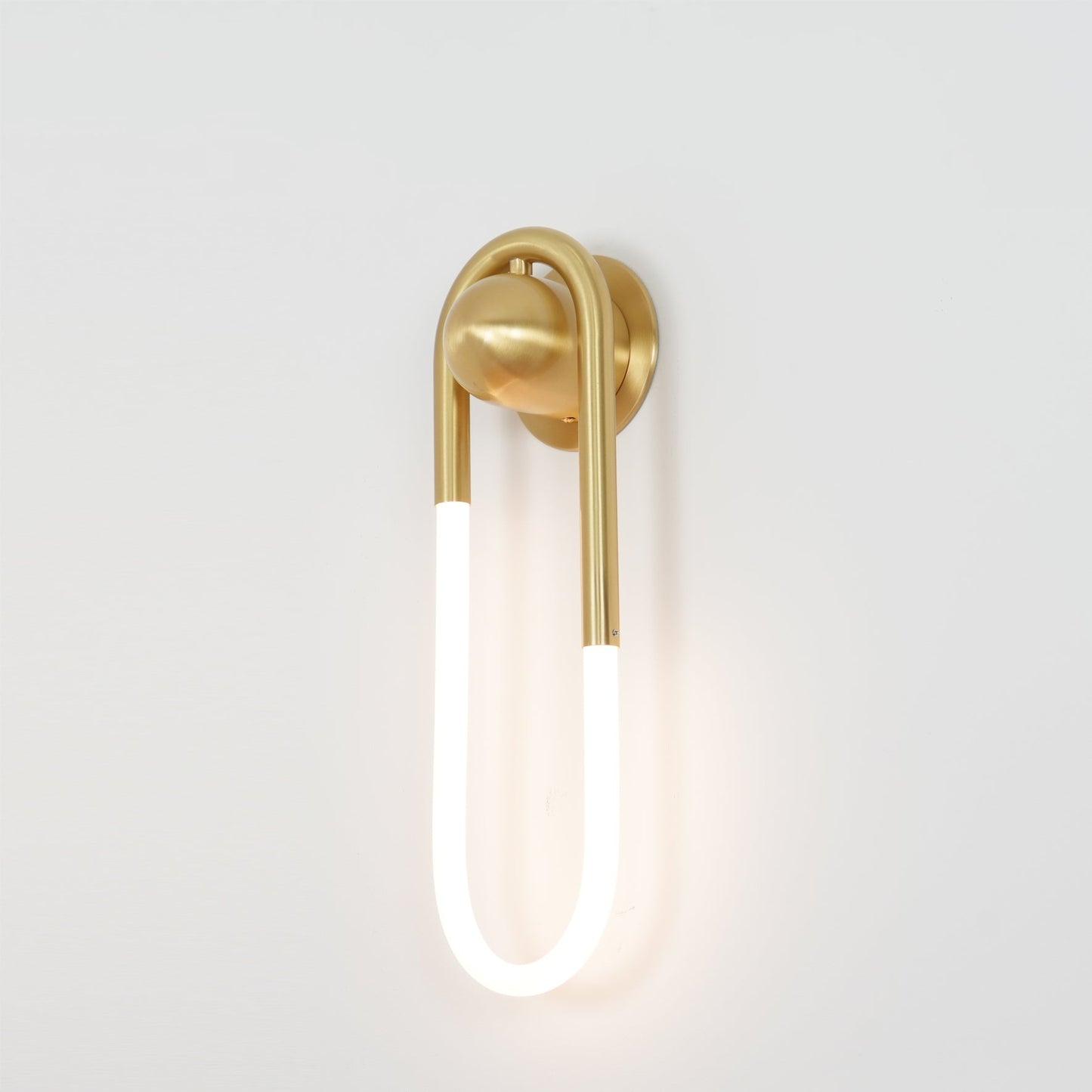Solenne LED U Shape Wall Light