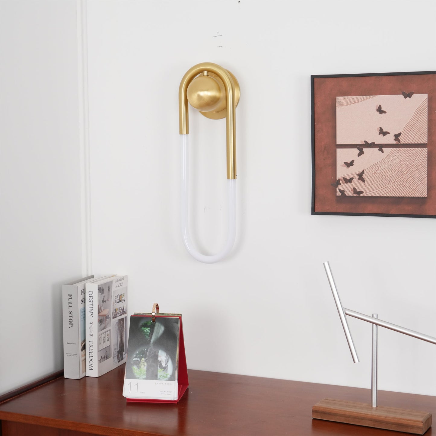 Solenne LED U Shape Wall Light
