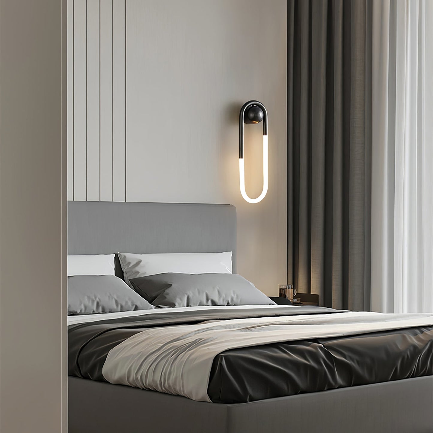 Solenne LED U Shape Wall Light