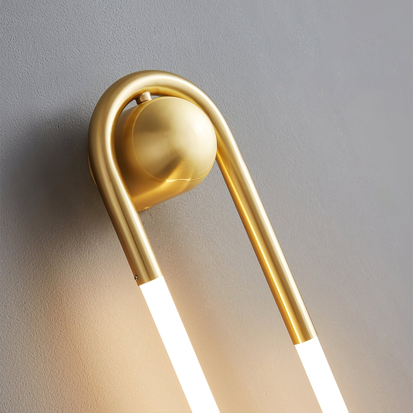 Solenne LED U Shape Wall Light