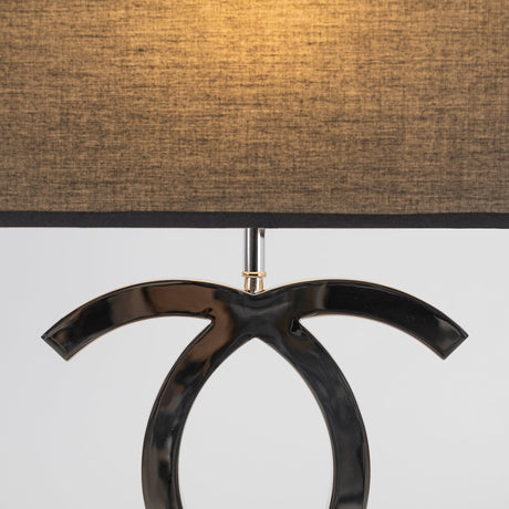 Elegant Ring Table Lamp