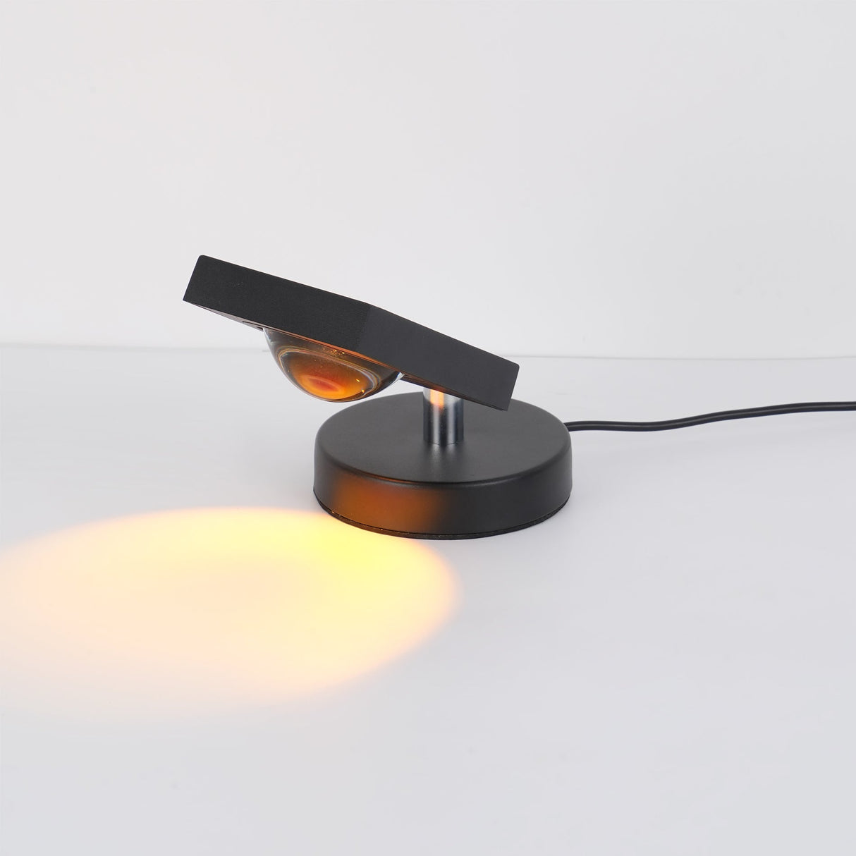 Avenza Orbital Table Light