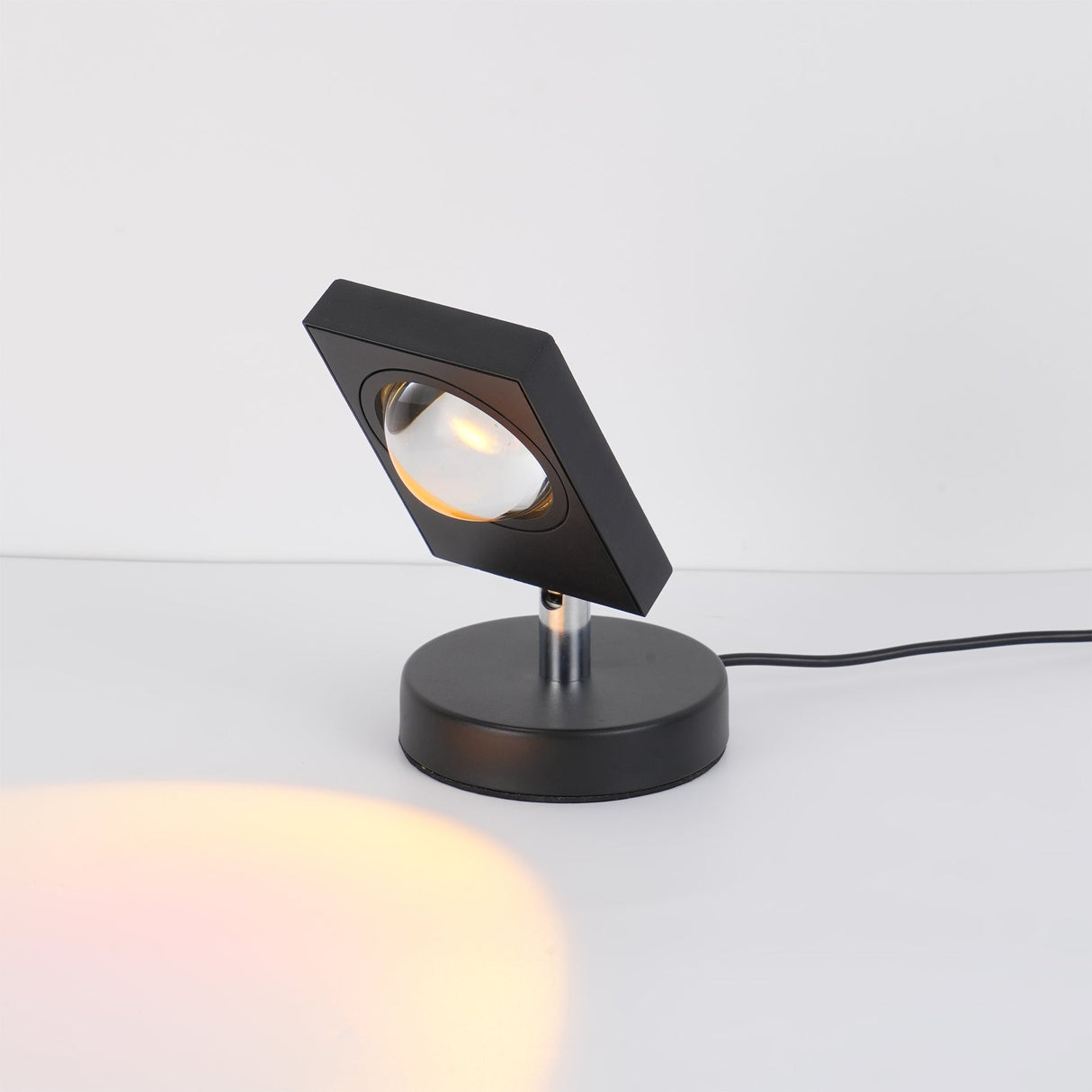 Avenza Orbital Table Light