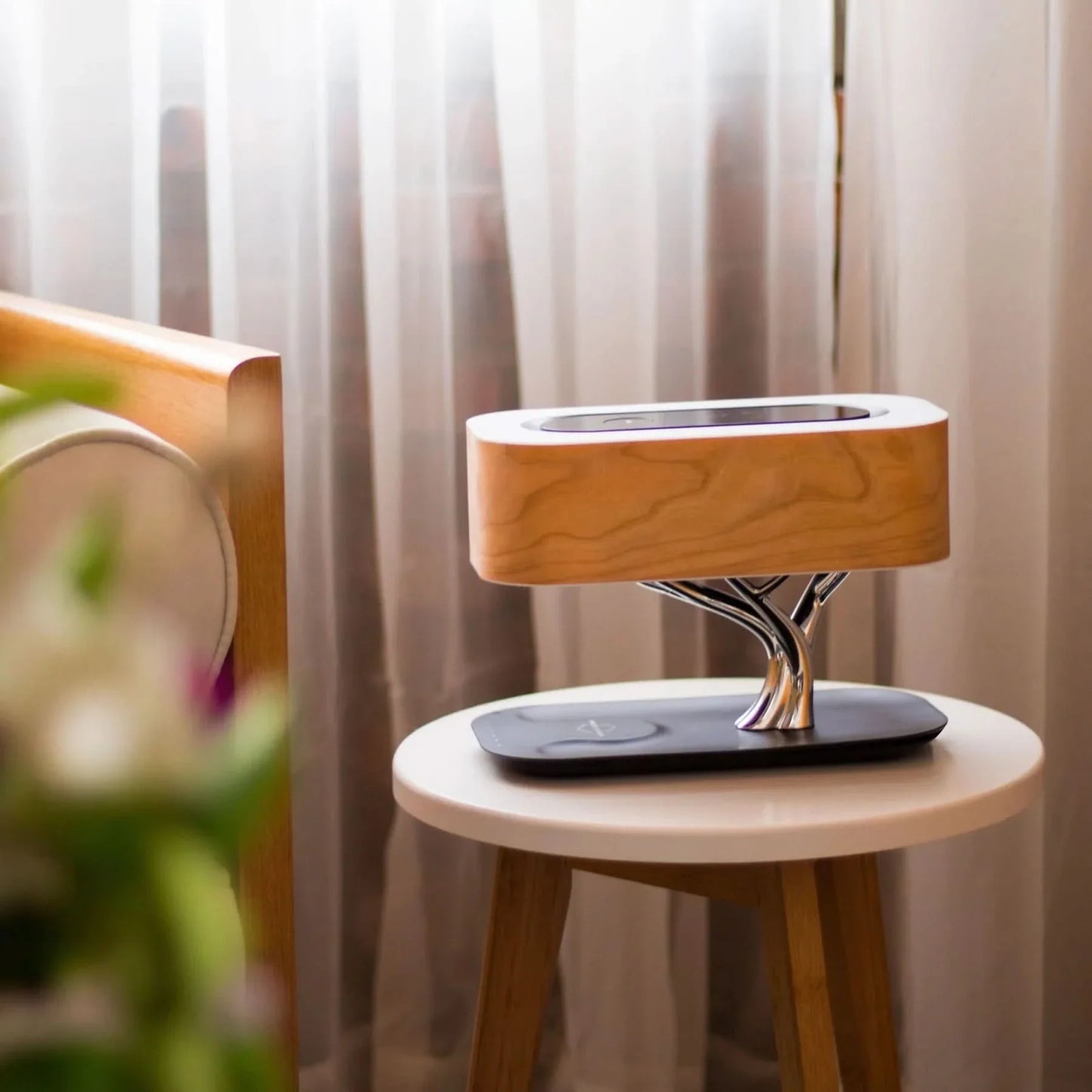 LED Table Lamp Wood Speaker Wireless Charger