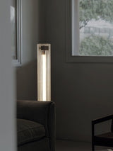 Modern Floor Lamp – Minimalist Glass Design with Integrated LED – Stylish Lighting for Living Room Spaces 10