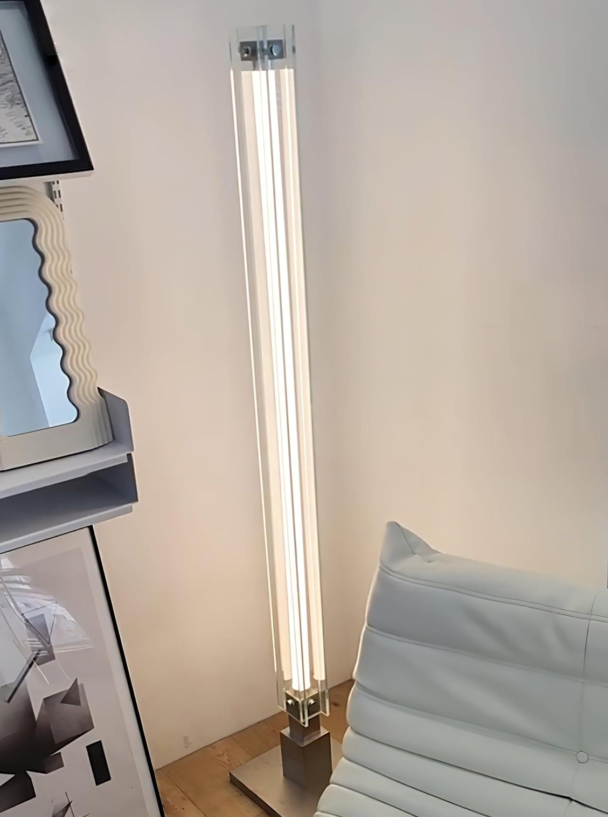 Modern Floor Lamp – Minimalist Glass Design with Integrated LED – Stylish Lighting for Living Room Spaces 15