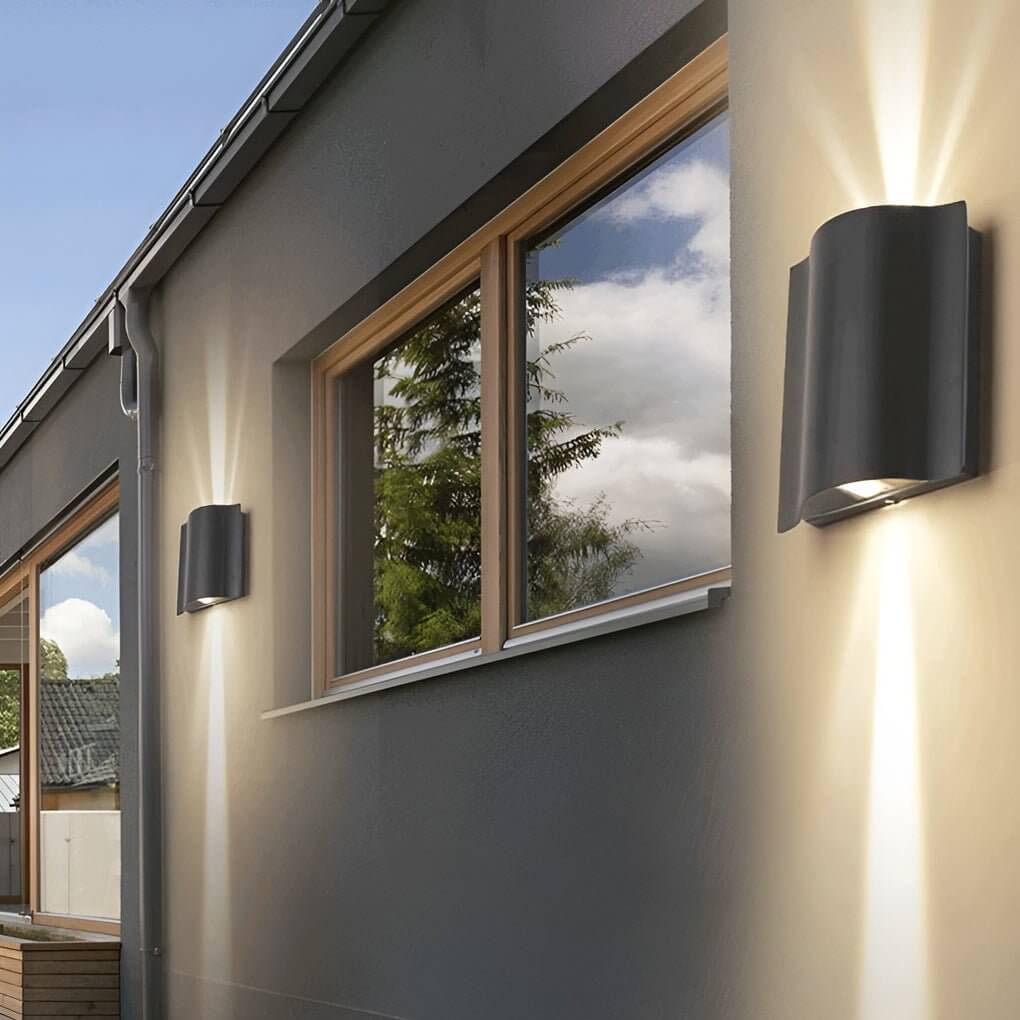 MultiArt Beam Outdoor Wall Mount 1