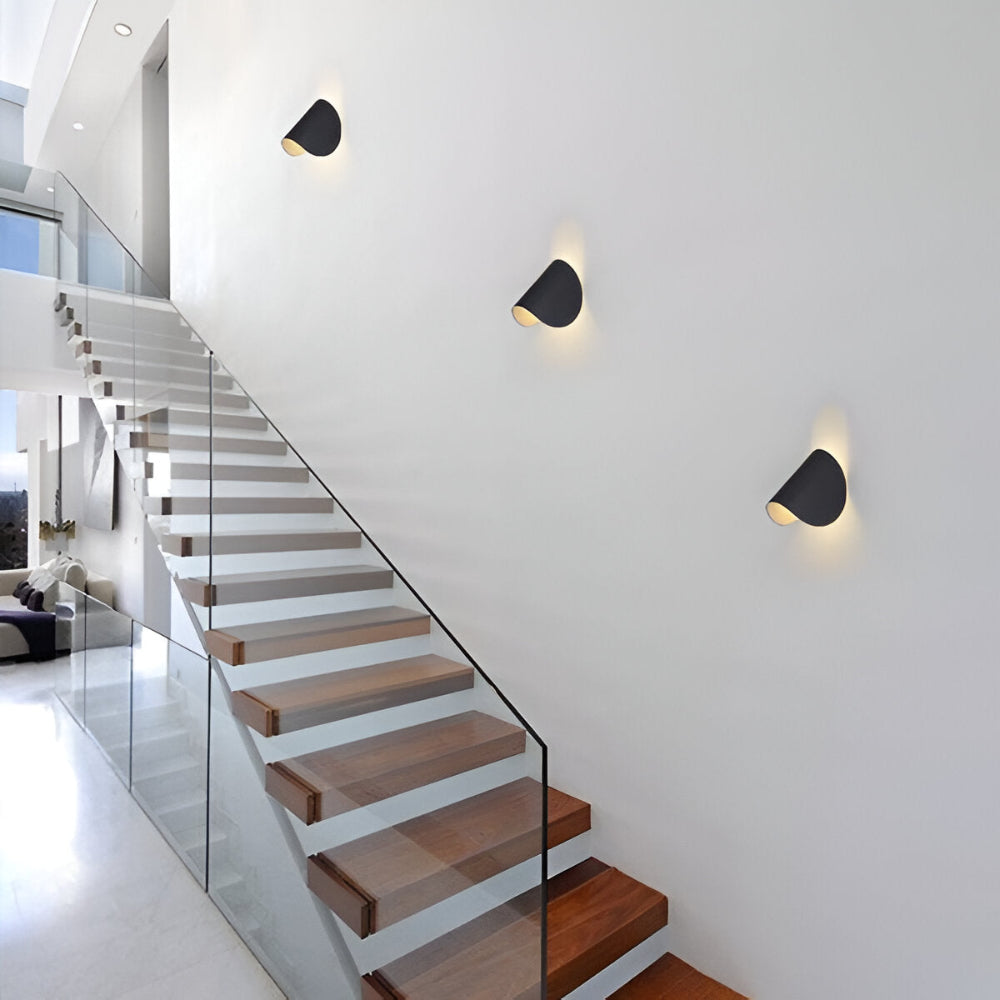Elegant Italian Wall Sconce Lighting - Rotatable Design with Warm White Light for Modern Spaces 9