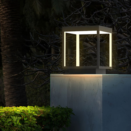Modern Concrete Pillar Lights - Open-Frame LED Design with Dual Power Supply for Elegant Outdoor Ambiance 4