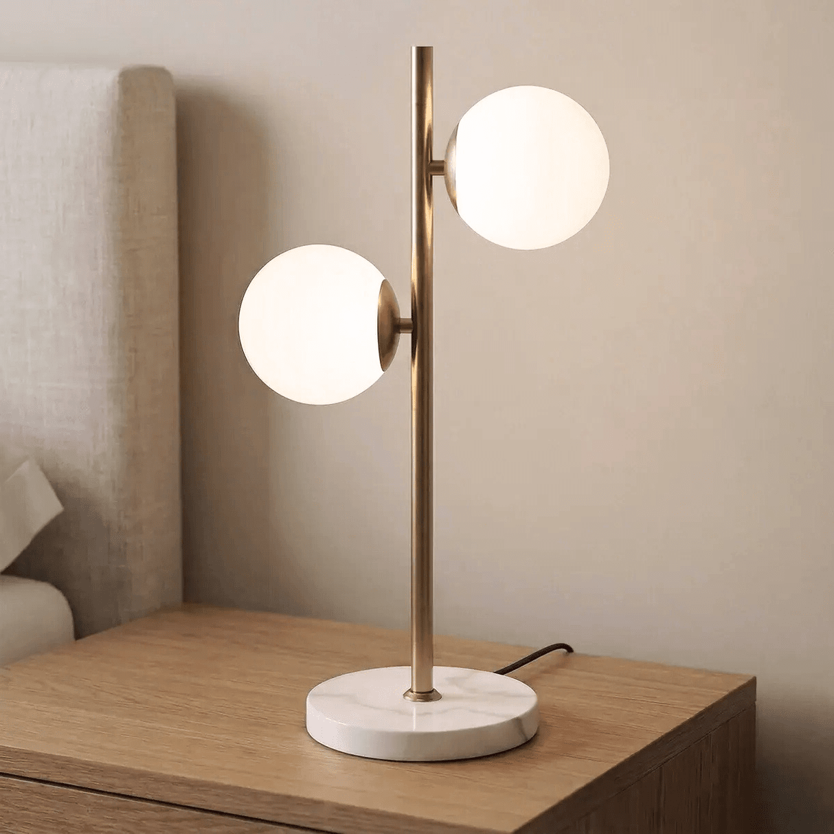 GrapeStem Table Lamp 4