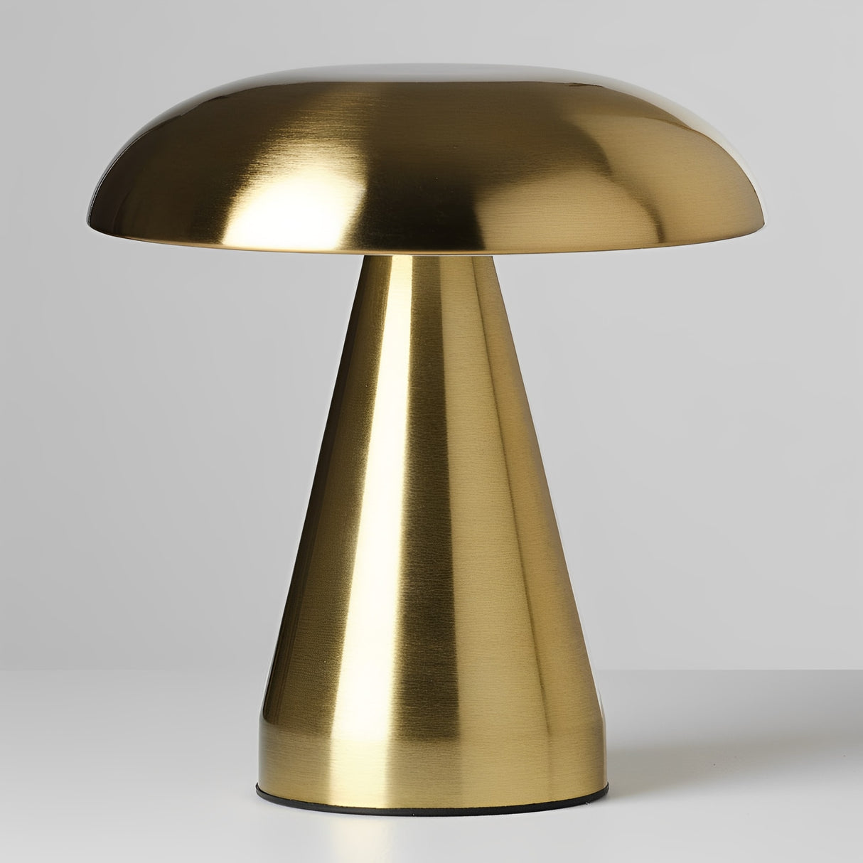Modern Elegance – USB-Powered Table Lamp with Retro Design – Stylish Lighting Accent for Home and Office 15