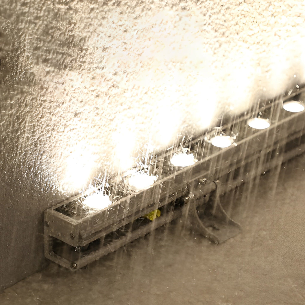 Linear LED Wall Washer – Outdoor Lighting Fixture with IP65 Protection – Versatile Illumination for Landscape Enhancement 1