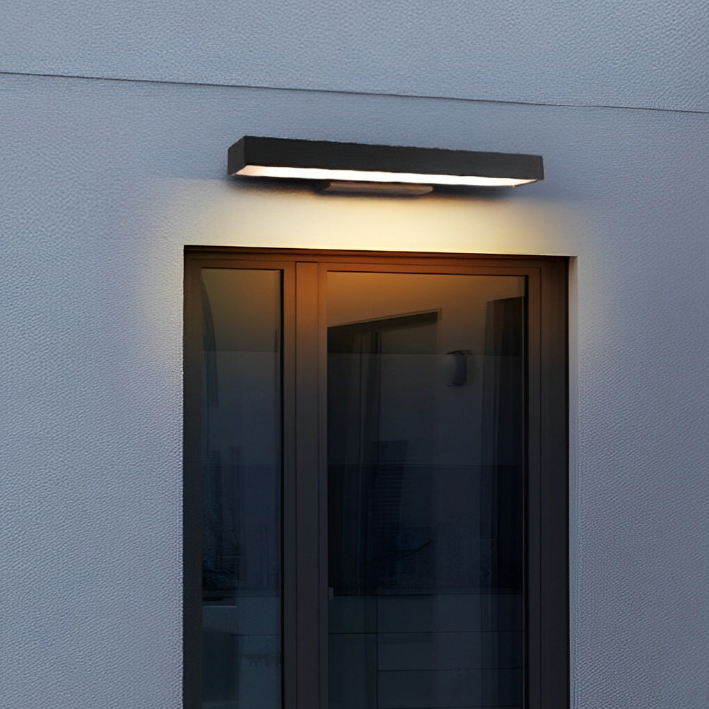 Modern Outdoor Wall Light – LED Sconce with Motion Sensor for Enhanced Security and Style 2