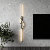 Artisano Modern Linear Wall Sconce - Adjustable LED Lighting with Dimmable Features for Versatile Ambiance 6