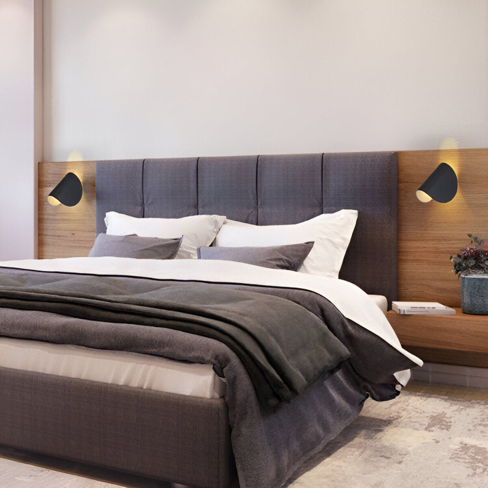 Elegant Italian Wall Sconce Lighting - Rotatable Design with Warm White Light for Modern Spaces 7