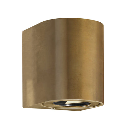 Canto 2 LED Wall Light - Scandinavian Design with Customizable Beam Patterns for Outdoor Use 10