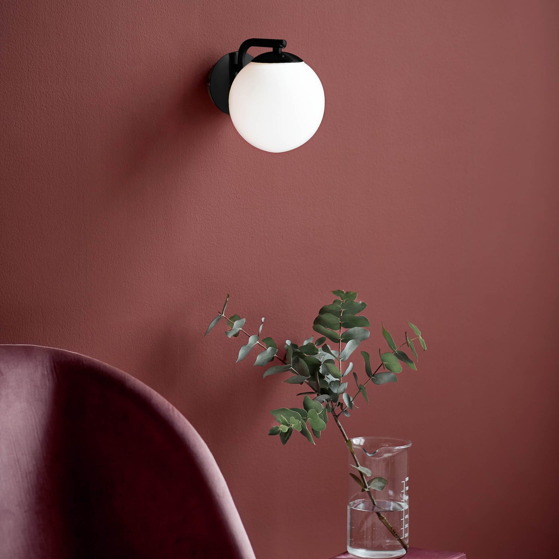 Cyrus Elegant Wall Lamp - Stylish Glass Dome Design for Modern Spaces 2