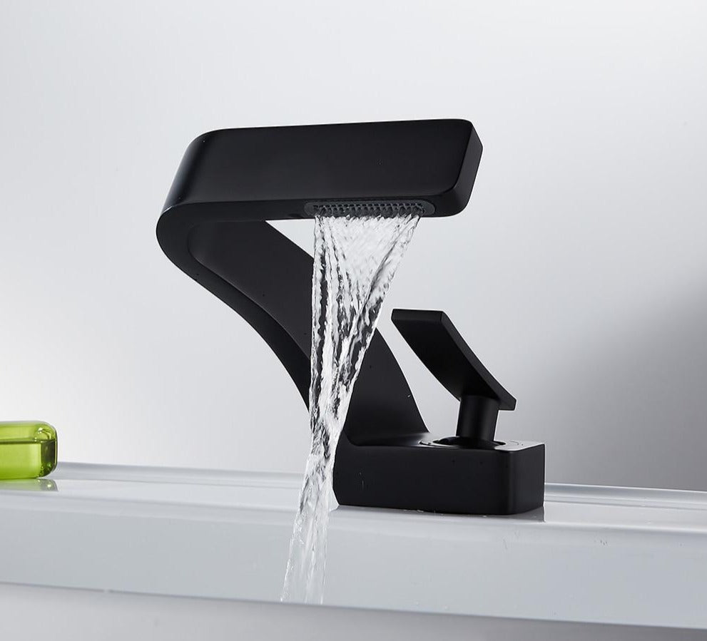 Everest Curved Faucet - Modern Brass Design with Easy Operation for Elegant Kitchens and Bathrooms 12