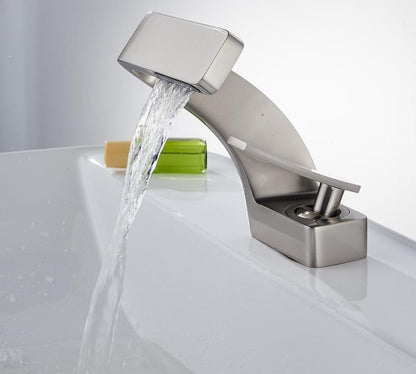 Everest Curved Faucet - Modern Brass Design with Easy Operation for Elegant Kitchens and Bathrooms 7