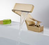 Everest Curved Faucet - Modern Brass Design with Easy Operation for Elegant Kitchens and Bathrooms 16