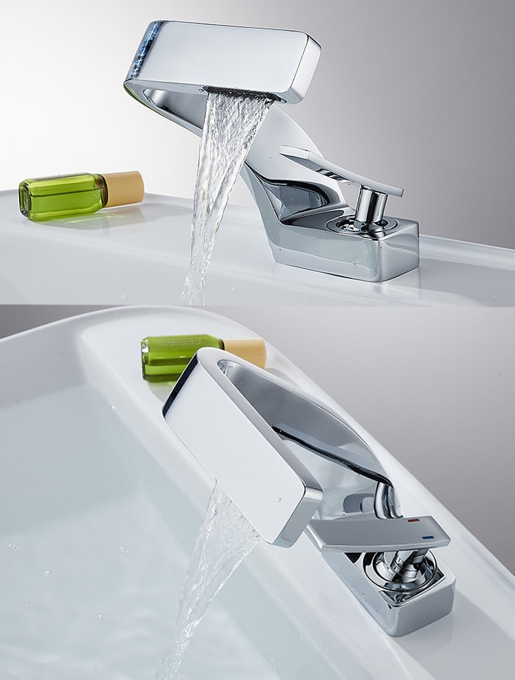 Everest Curved Faucet - Modern Brass Design with Easy Operation for Elegant Kitchens and Bathrooms 6