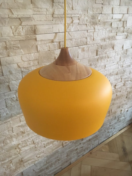 Deo Nordic Minimalist Pendant Light - Modern Design with Wooden Accent for Elegant Spaces 16