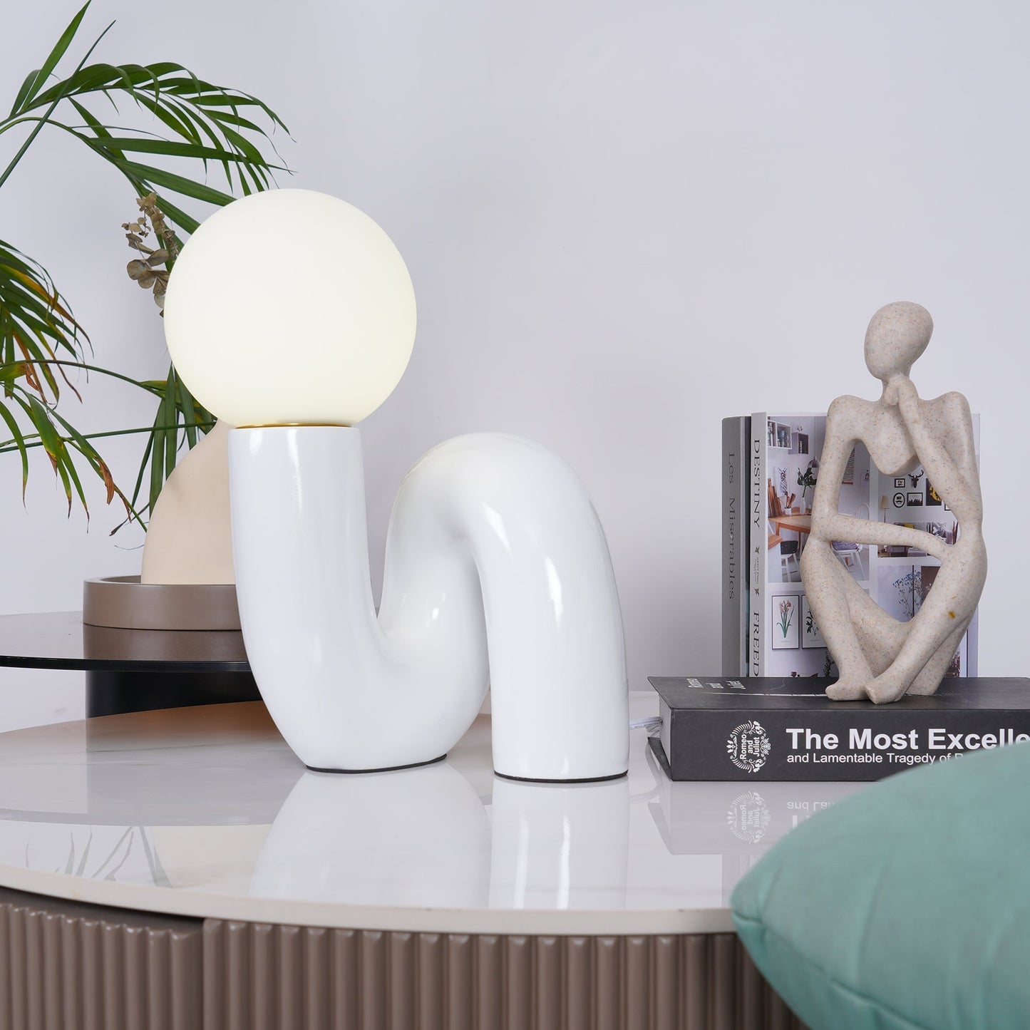 Velune Modern Globe Accent Lamp