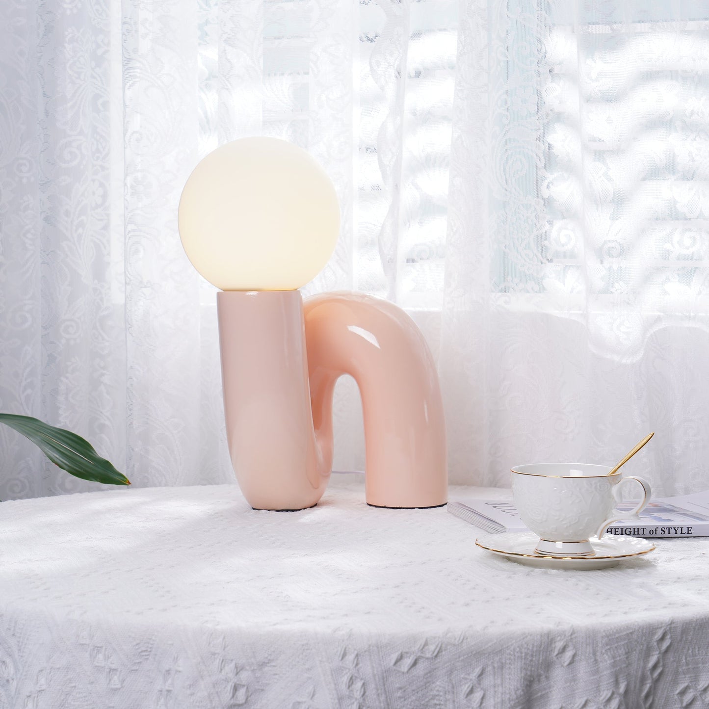 Velune Modern Globe Accent Lamp