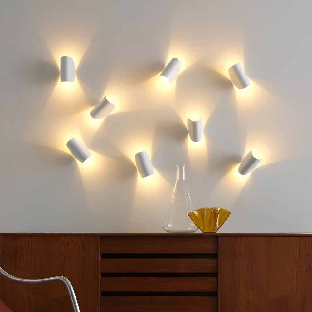 Elegant Italian Wall Sconce Lighting - Rotatable Design with Warm White Light for Modern Spaces 6